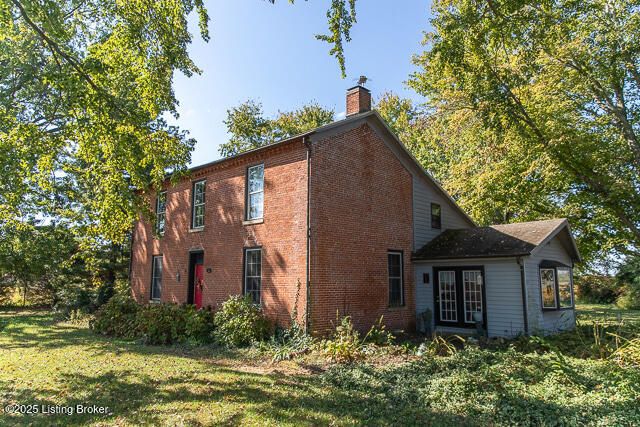 370 Thornton Rd, Hanover, IN 47243