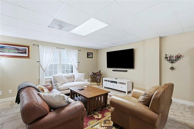 3331 Alyesbury Court, Roswell, GA 30075