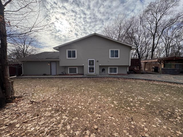 2431 112th Lane NW, Coon Rapids, MN 55433