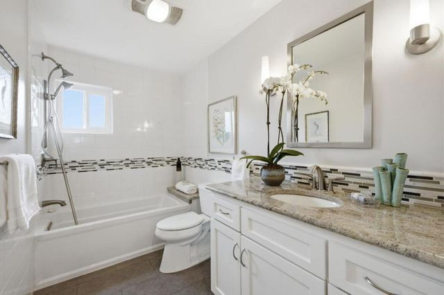 1740 Rosemary Lane, Redwood City, CA 94061