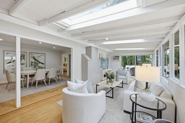 1740 Rosemary Lane, Redwood City, CA 94061