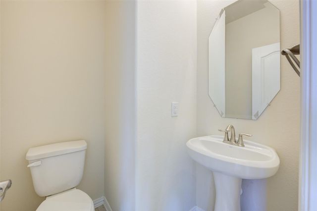 10902 Granite Chief Drive, Rosharon, TX 77583