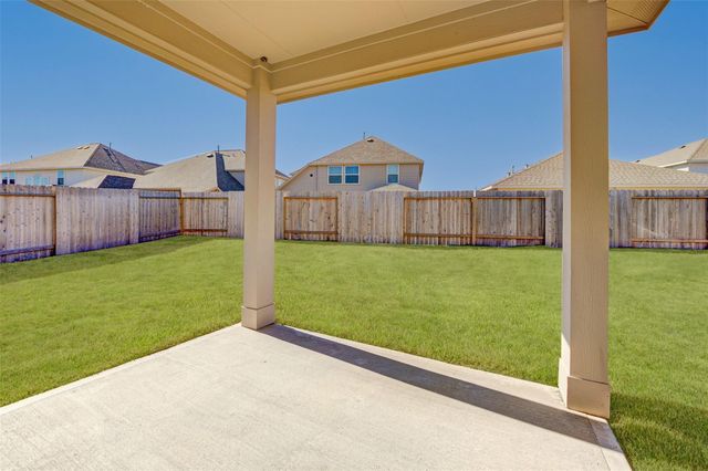 10902 Granite Chief Drive, Rosharon, TX 77583