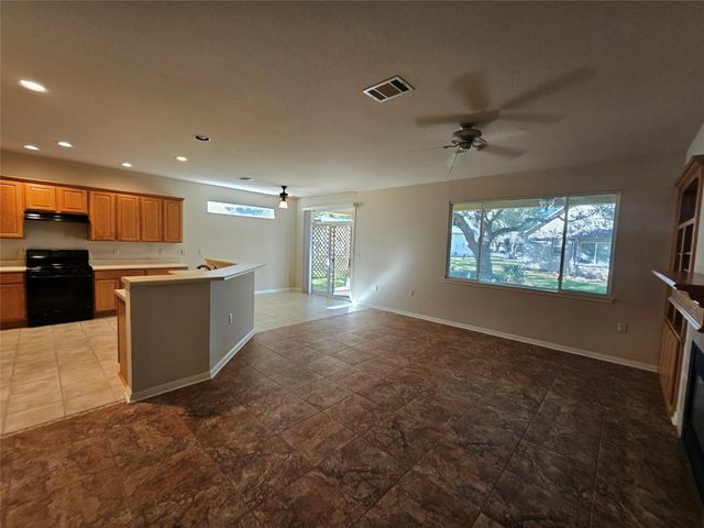 211 Red Poppy TRL, Georgetown, TX 78633