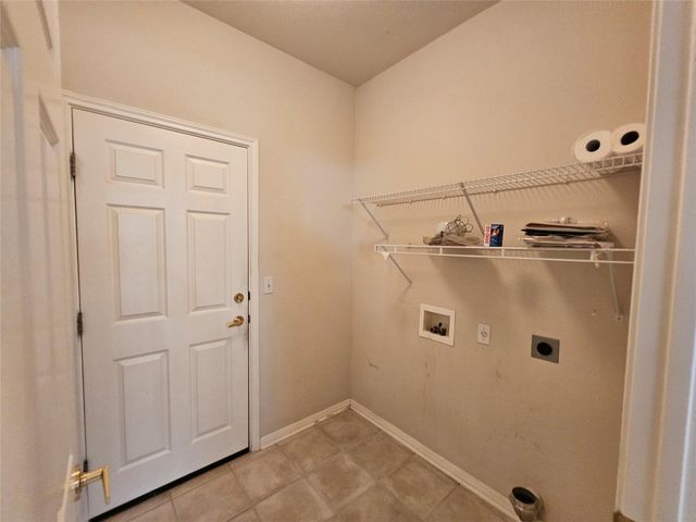 211 Red Poppy TRL, Georgetown, TX 78633