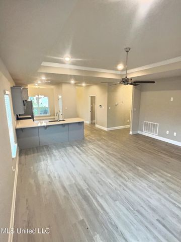 413 Sturnidae Cove, Ocean Springs, MS 39564