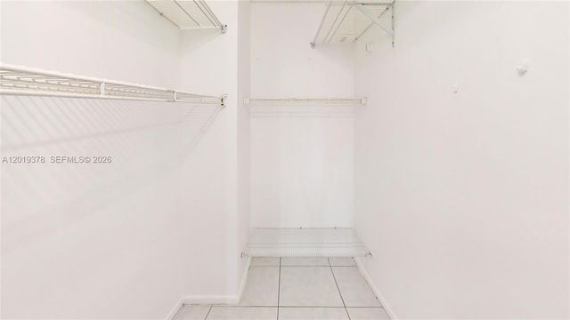 210 174th St 1918, Sunny Isles Beach, FL 33160