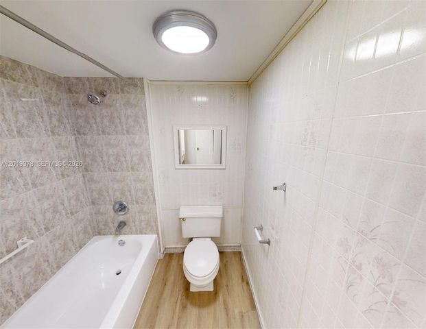 210 174th St 1918, Sunny Isles Beach, FL 33160