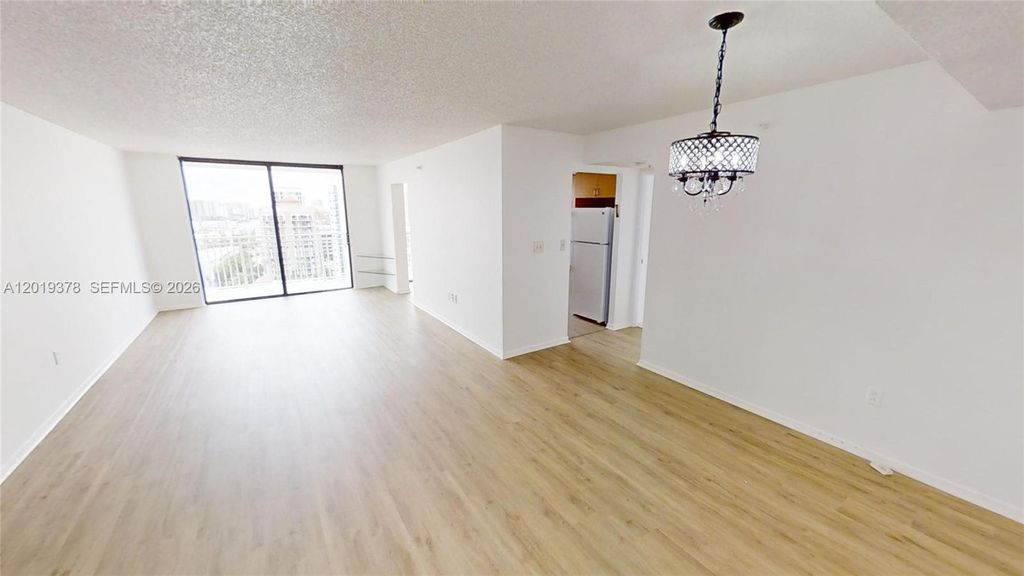 210 174th St 1918, Sunny Isles Beach, FL 33160