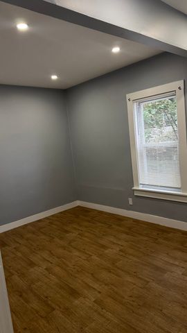 28 Elm Ave, Brockton, MA 02301