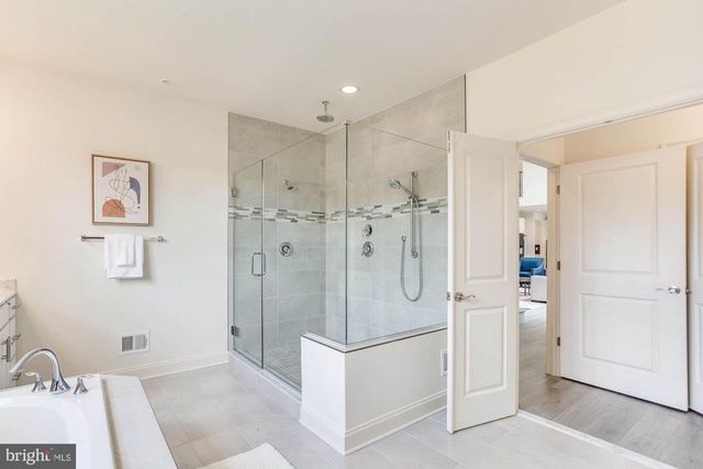 3610 BURGESS ESTATES DR, Ellicott City, MD 21042