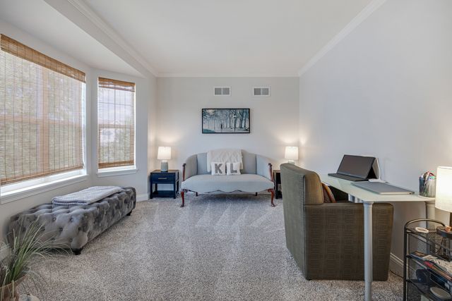 10203 Hunter Trail, Huntley, IL 60142