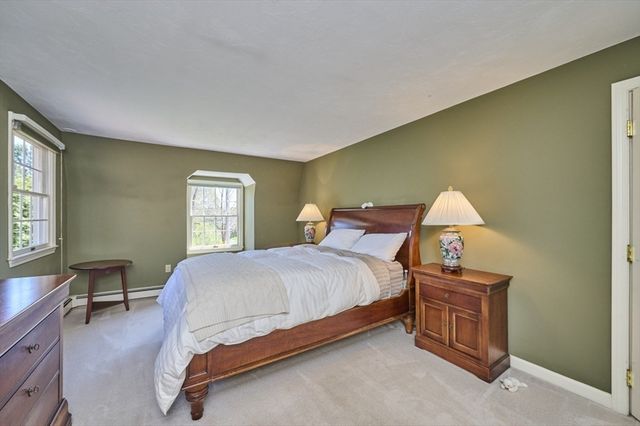 70 Harrington Rd, Framingham, MA 01701