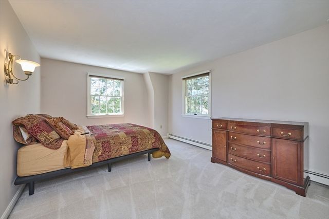 70 Harrington Rd, Framingham, MA 01701