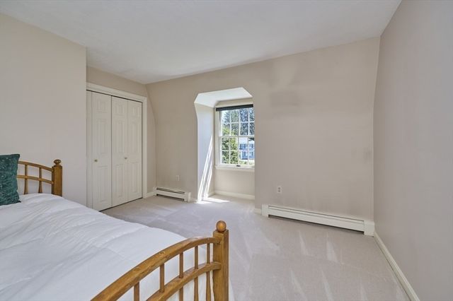 70 Harrington Rd, Framingham, MA 01701