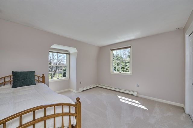 70 Harrington Rd, Framingham, MA 01701