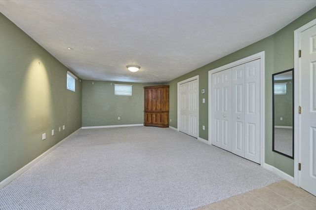 70 Harrington Rd, Framingham, MA 01701