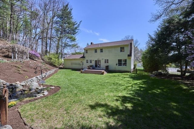 70 Harrington Rd, Framingham, MA 01701