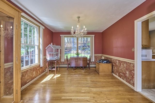 70 Harrington Rd, Framingham, MA 01701