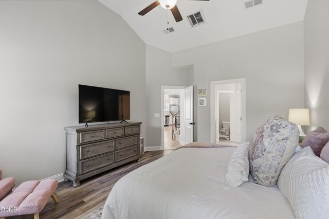 545 Barneswyck Drive, Fuquay Varina, NC 27526
