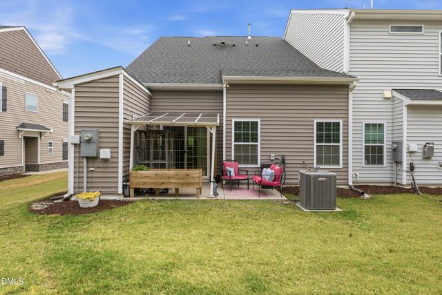 545 Barneswyck Drive, Fuquay Varina, NC 27526