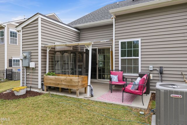 545 Barneswyck Drive, Fuquay Varina, NC 27526