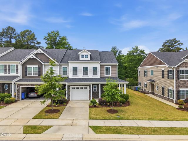 545 Barneswyck Drive, Fuquay Varina, NC 27526