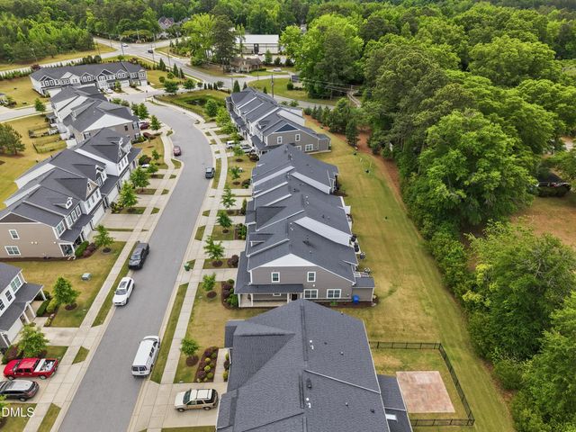 545 Barneswyck Drive, Fuquay Varina, NC 27526