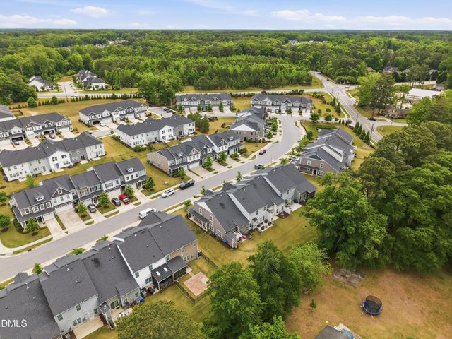 545 Barneswyck Drive, Fuquay Varina, NC 27526