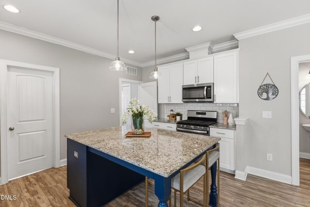 545 Barneswyck Drive, Fuquay Varina, NC 27526