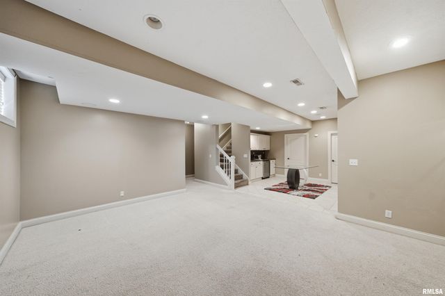 4110 W ANNBRIAR Drive, Peoria, IL 61615