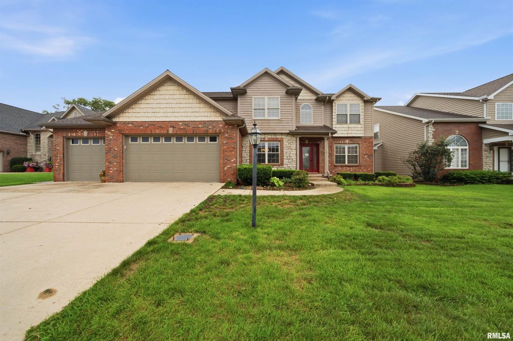 4110 W ANNBRIAR Drive, Peoria, IL 61615