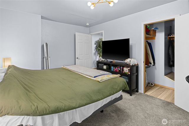 10904 62nd Street E, Puyallup, WA 98372