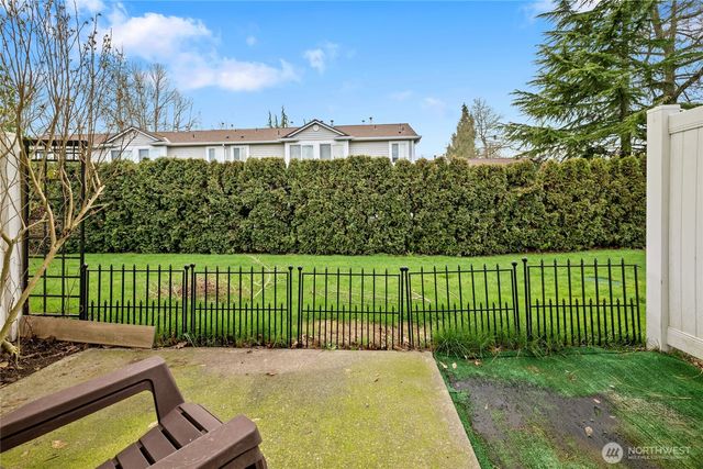 10904 62nd Street E, Puyallup, WA 98372