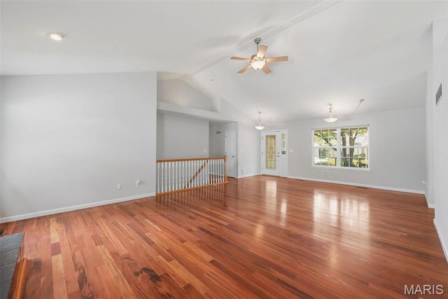1917 Williamstown Drive, St Peters, MO 63376