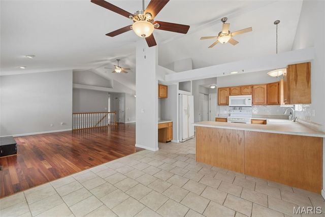 1917 Williamstown Drive, St Peters, MO 63376