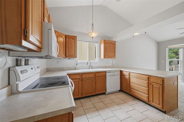 1917 Williamstown Drive, St Peters, MO 63376