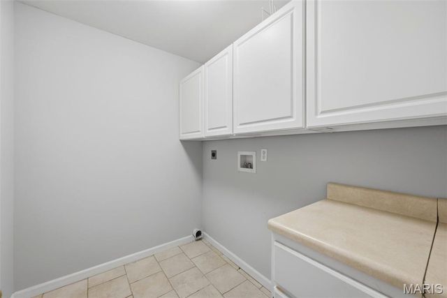 1917 Williamstown Drive, St Peters, MO 63376
