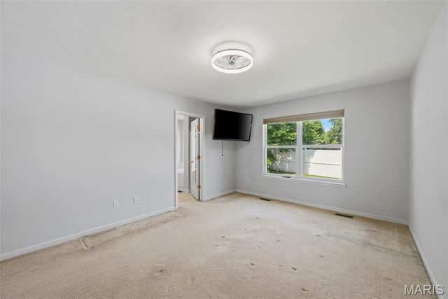 1917 Williamstown Drive, St Peters, MO 63376