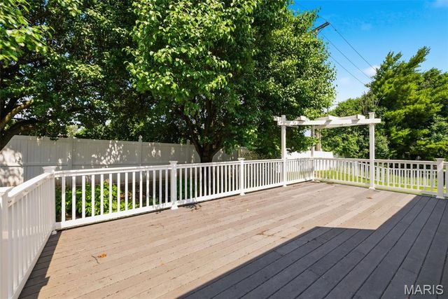 1917 Williamstown Drive, St Peters, MO 63376