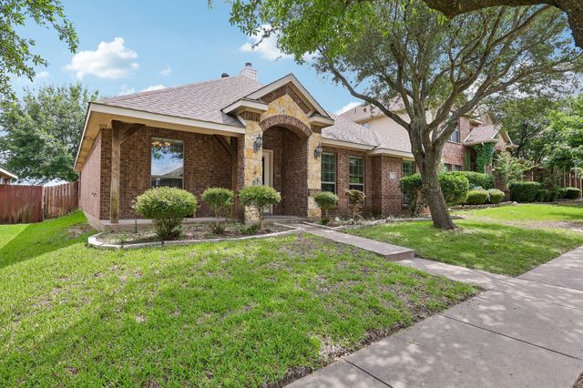 117 Brook Hollow Lane, Red Oak, TX 75154
