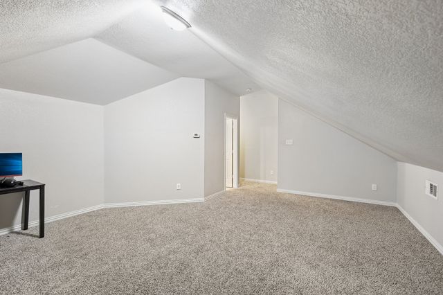 117 Brook Hollow Lane, Red Oak, TX 75154