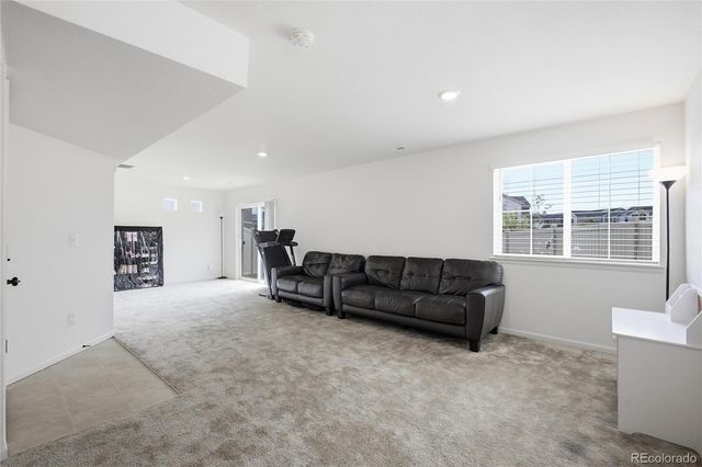 4003 N Quatar Court, Aurora, CO 80019