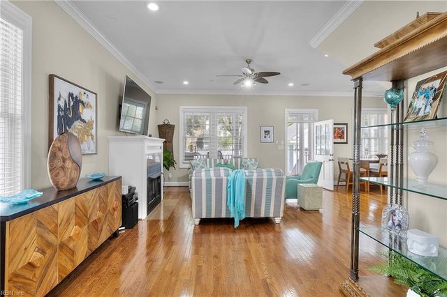 129 Riverview AVE, Portsmouth, VA 23704