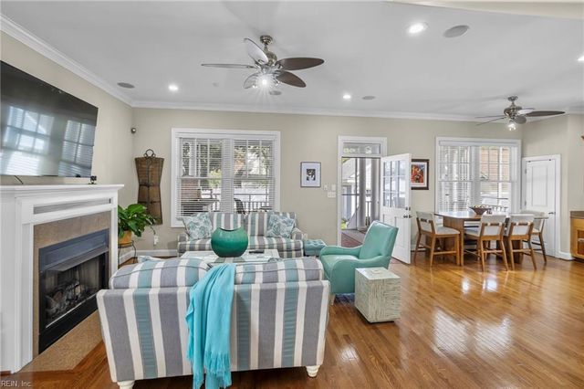 129 Riverview AVE, Portsmouth, VA 23704