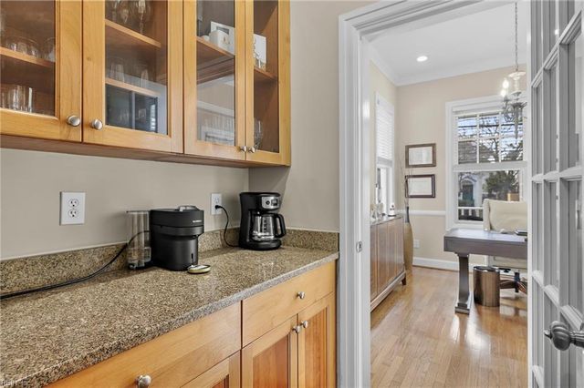 129 Riverview AVE, Portsmouth, VA 23704