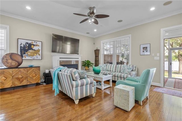 129 Riverview AVE, Portsmouth, VA 23704