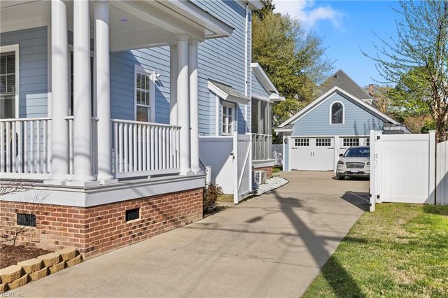 129 Riverview AVE, Portsmouth, VA 23704