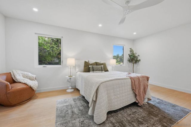 2610 Chestnut Ave, Carlsbad, CA 92010