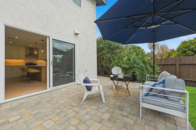 2610 Chestnut Ave, Carlsbad, CA 92010